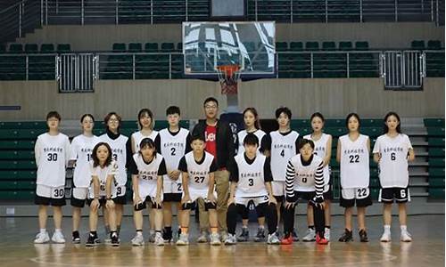 重庆市篮球比赛2021_重庆第一届篮球联赛
